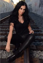 Paris Roxanne2.webp