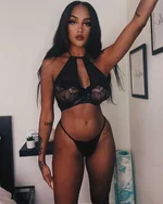 Zoey Sinn.webp