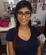 150106-mia-khalifa-830a.webp